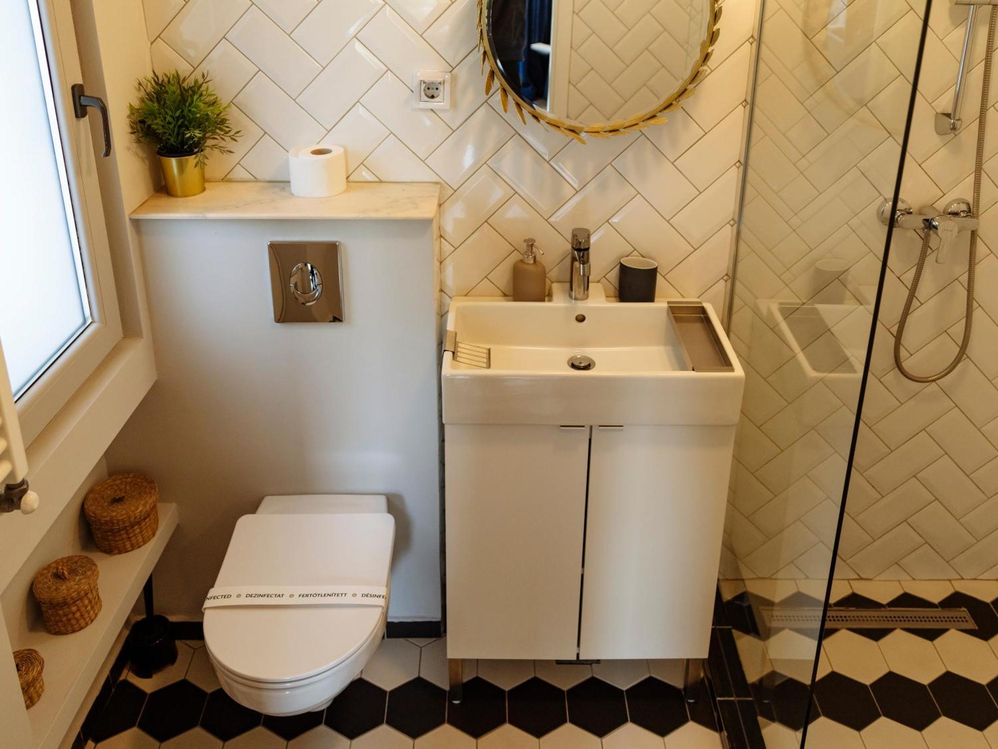 Petite Maison Sur Le Boulevard Bucureşti Ngoại thất bức ảnh