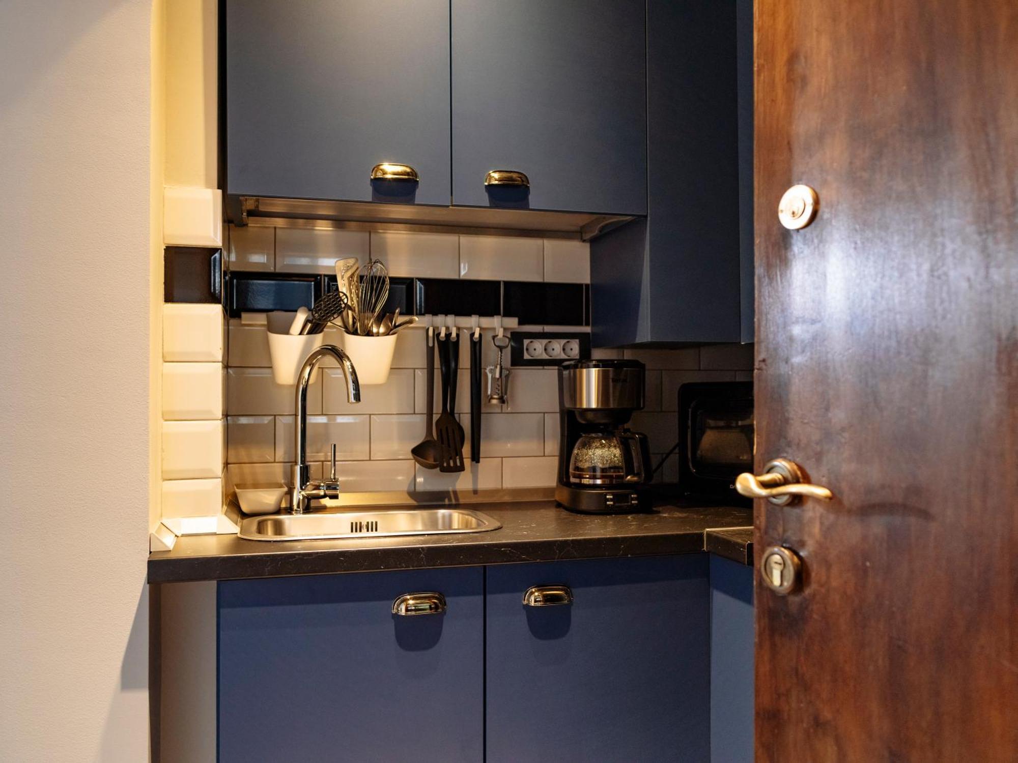 Petite Maison Sur Le Boulevard Bucureşti Ngoại thất bức ảnh