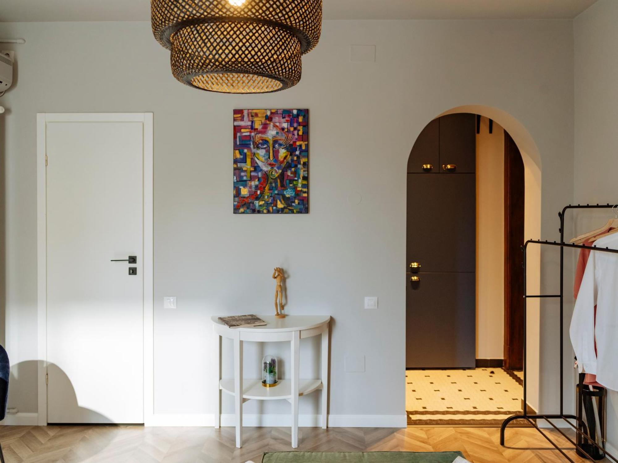Petite Maison Sur Le Boulevard Bucureşti Ngoại thất bức ảnh